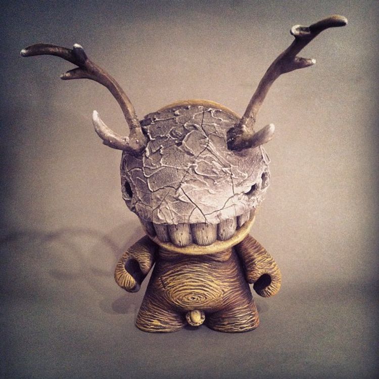 Untitled 7" Shadowling 1 by Shadoe Delgado