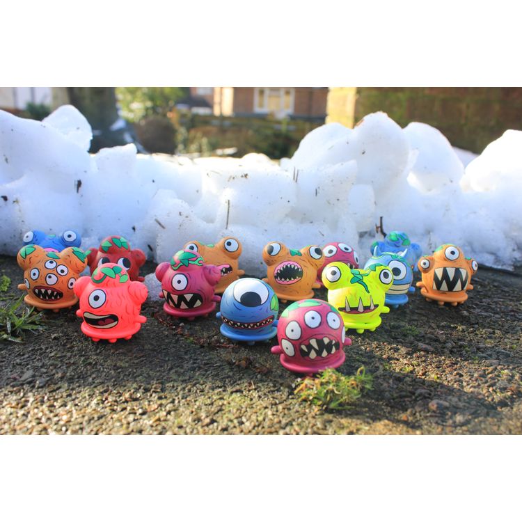 Mini Jungle Critters by David Stevenson