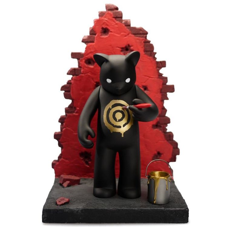 Target - Black/Red by Luke Chueh