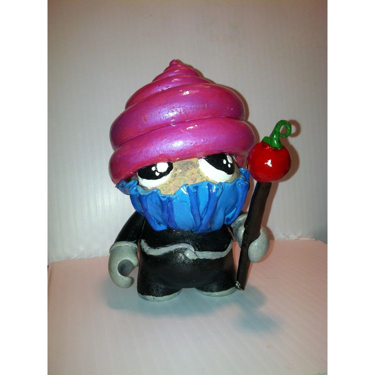 Cupcake ninja by vinylcupcake