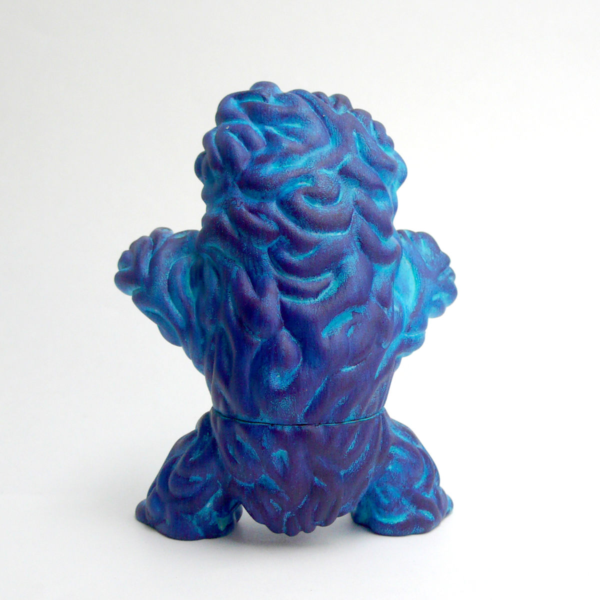 blue period crouching hedo