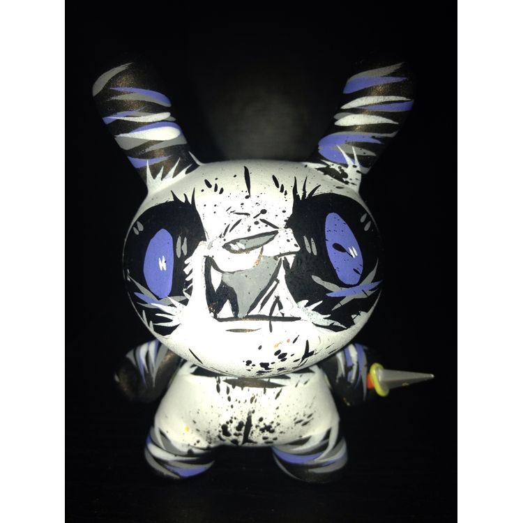 Purps Three Inch Dunny 1 by Woes (Aaron Martin)