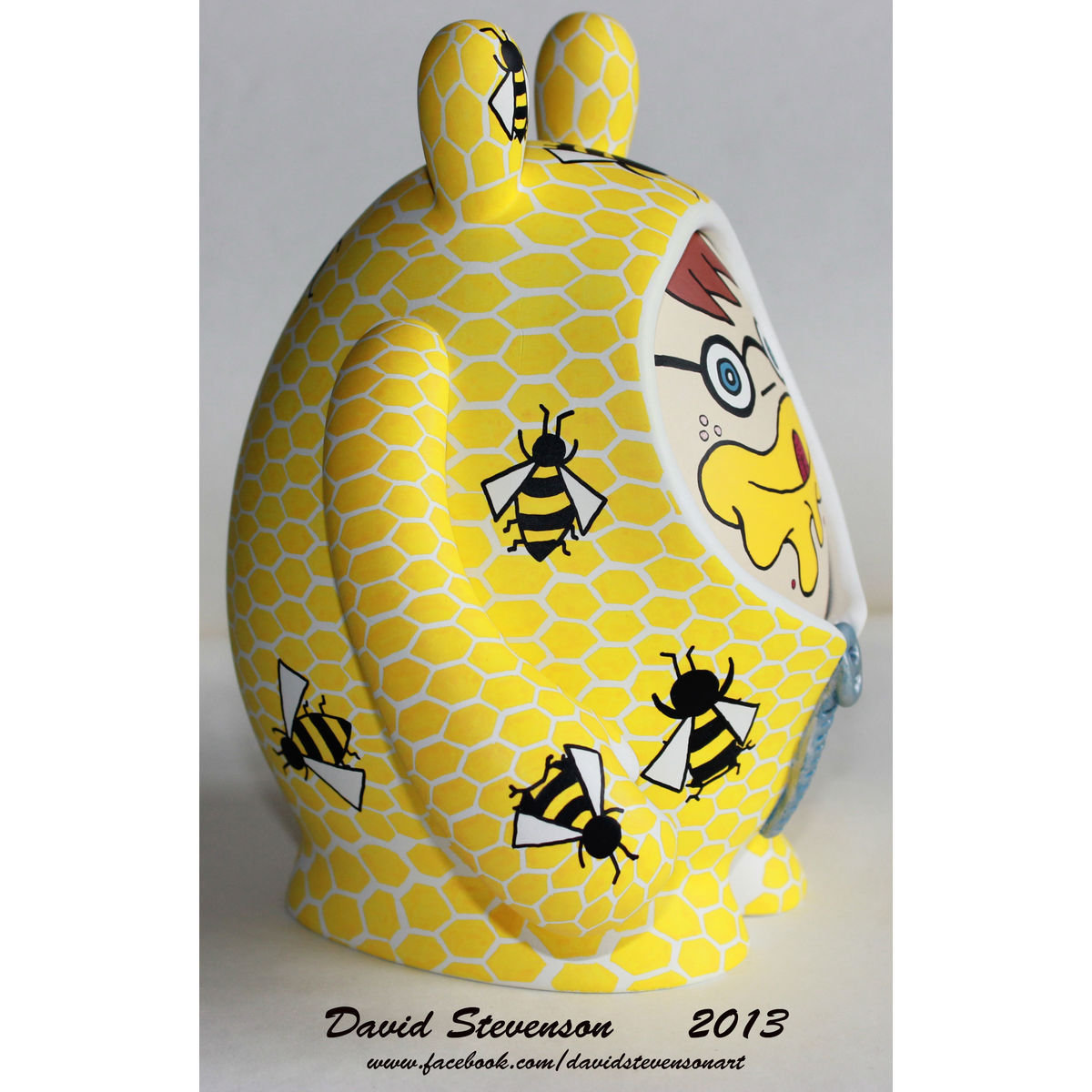 HoneyComb Dude in a Suit