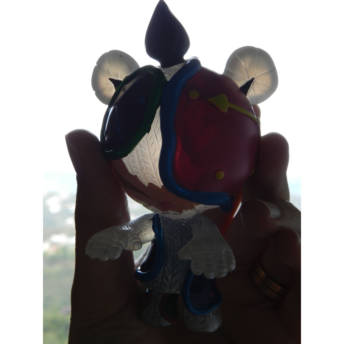 Dali Crow Bear - Silver Hour