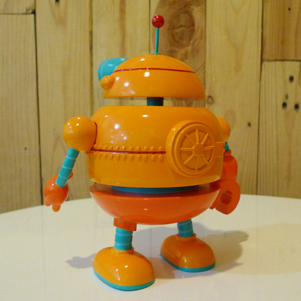OWANGE-BOT type 1.0