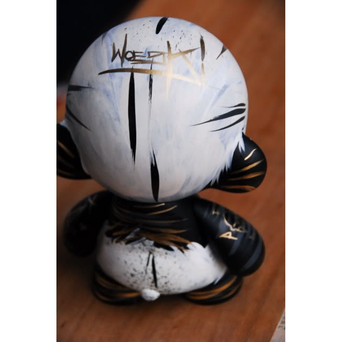 Woes Munny Gold