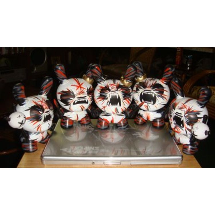 Woes Savage Series Dunnys by Woes (Aaron Martin)