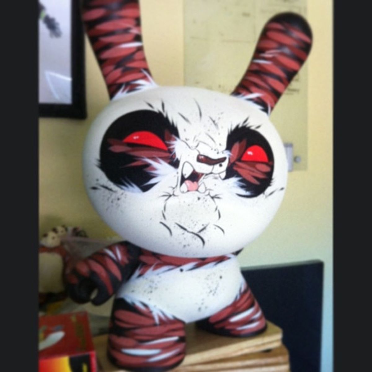 Woes Dunny red-20"
