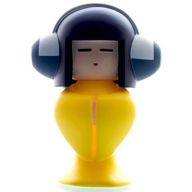 Geisha - Yellow by Tokyoplastic