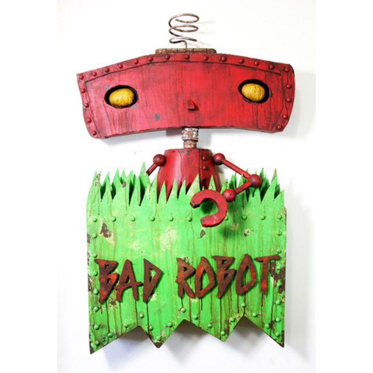 Bad Robot (Years After the Power Went Out) by DrilOne