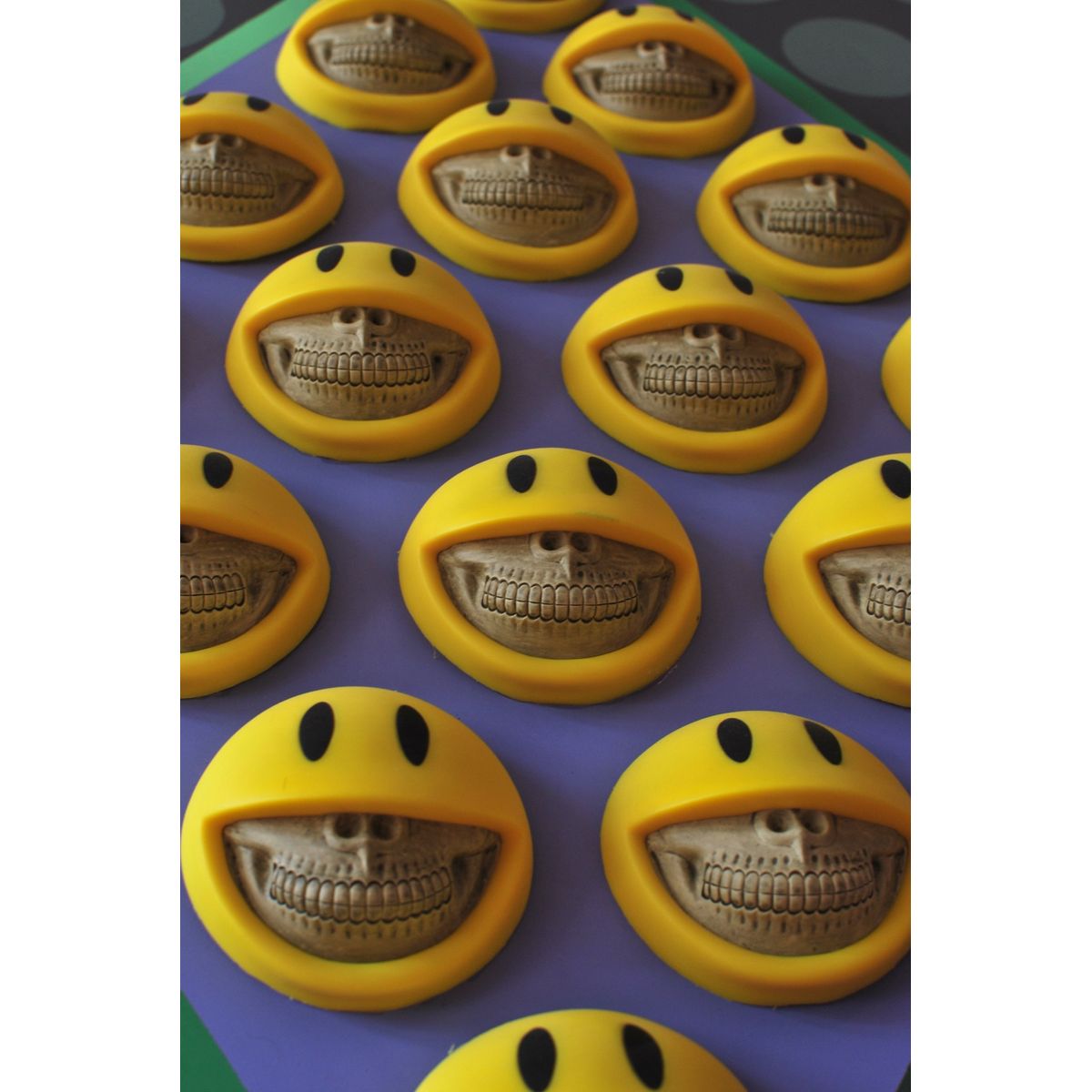 Grin Polka Tile Painting