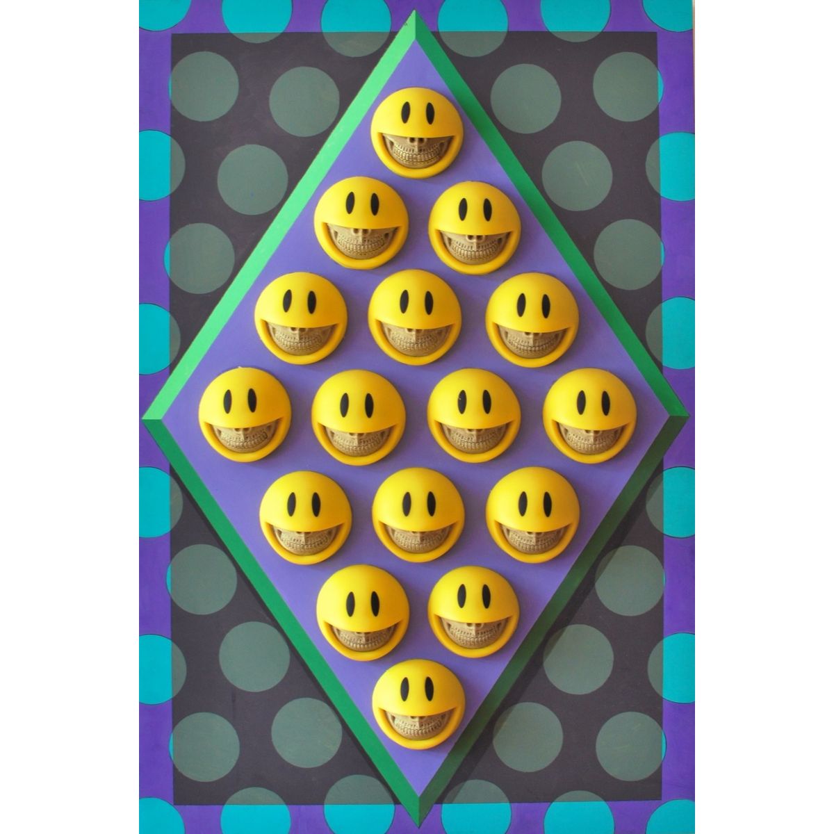 Grin Polka Tile Painting