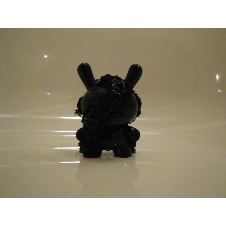 Black Rose Dunny by Eechone