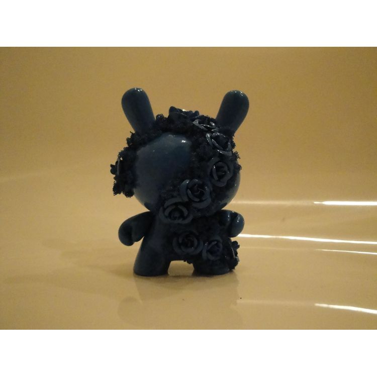 Blue Rose Dunny by Eechone