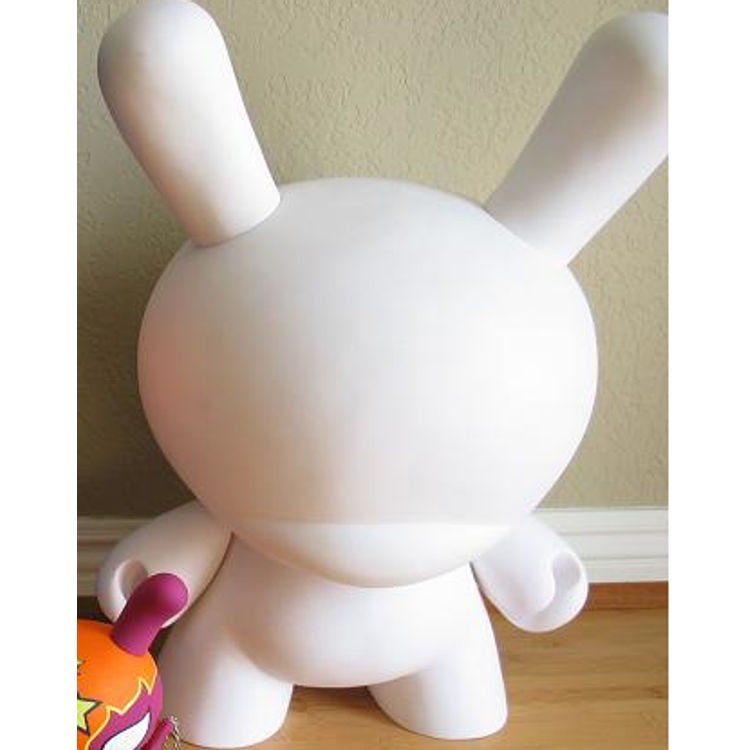Dunny - 20" Blank by Tristan Eaton