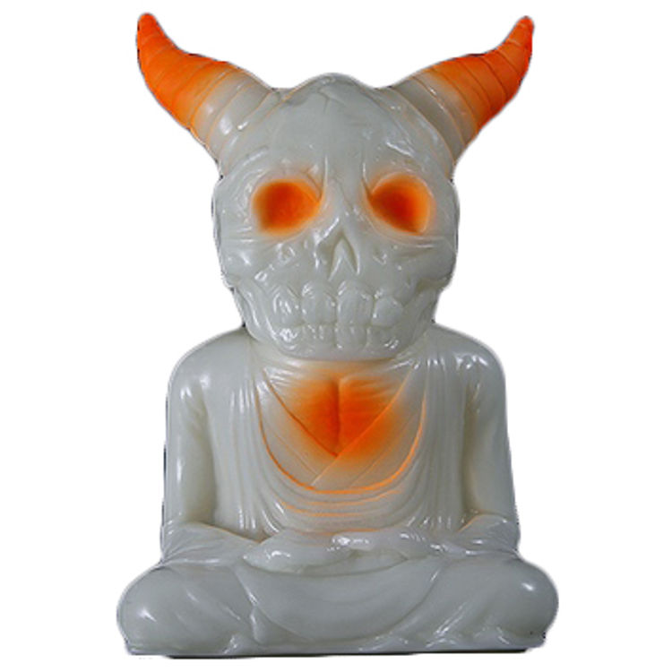 Alavaka - White with Orange Sprays by Devilboy (Toby Dutkiewicz)