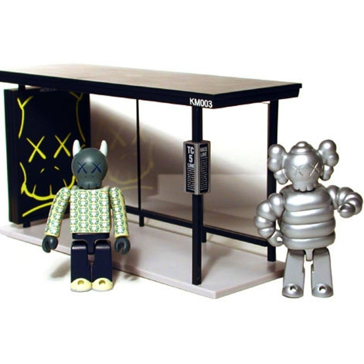 Kubrick Bus Stop - Set 3