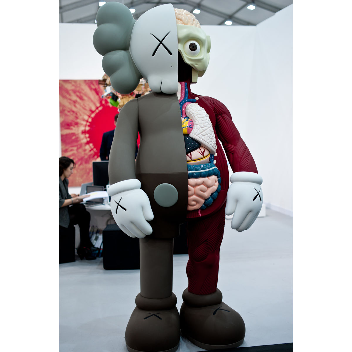 8-foot Brown Dissected Companion