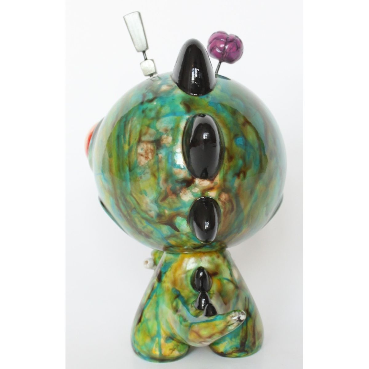 BRAAAINS (the size of walnuts)