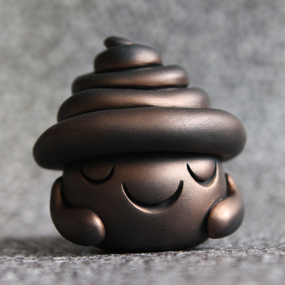 XXL Tootsie - Aged Bronze