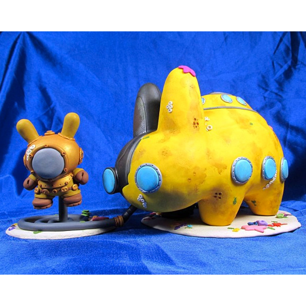 Diver w/ Submarine Labbit