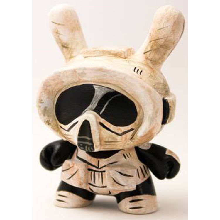 Scout Trooper Dunny custom by Firehead Design (Cesar Diaz)