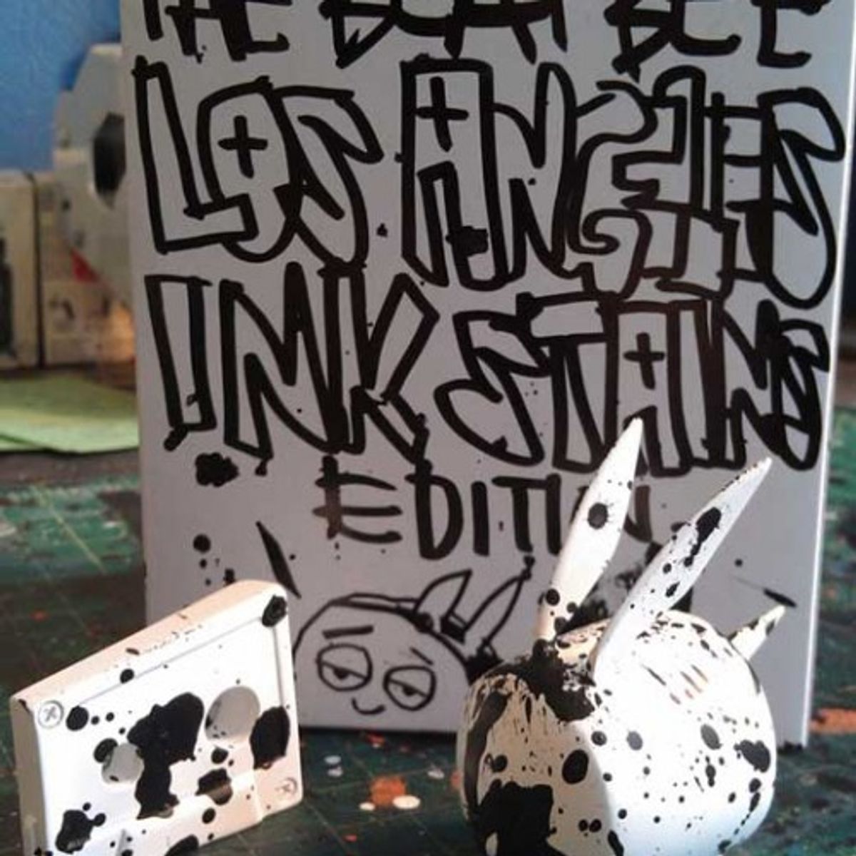 LOS ANGELES INK STAINS BEAT BEE