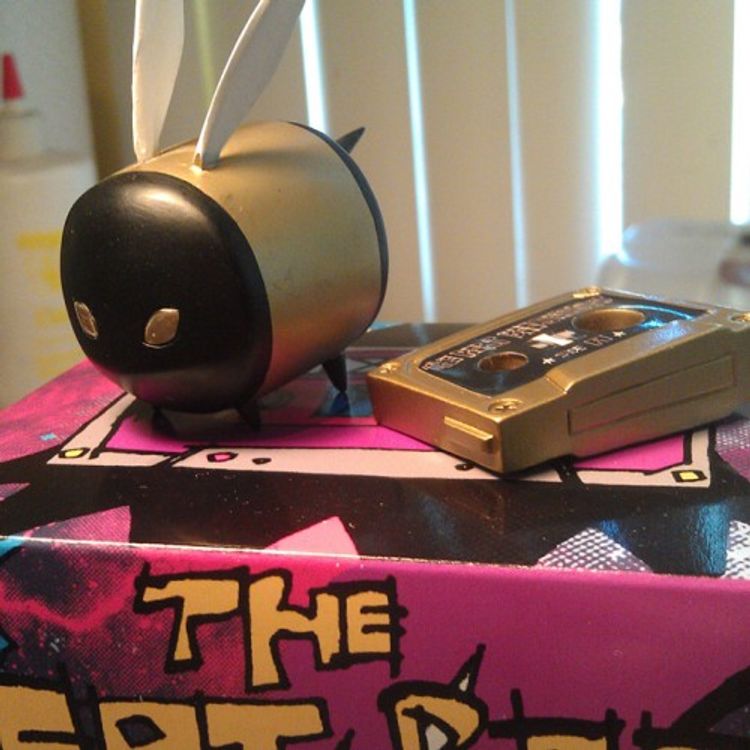 THE BLACK & GOLD BEAT BEE by Jim Mahfood