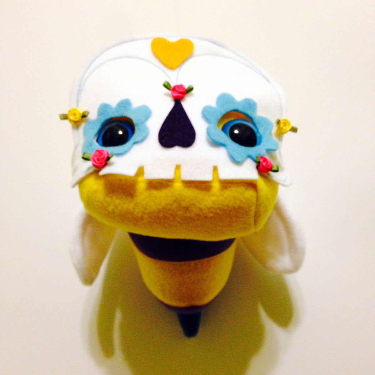 Dia de los Muertos Bee