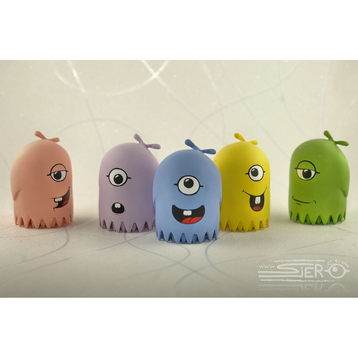 Furly - Yellow Colorway