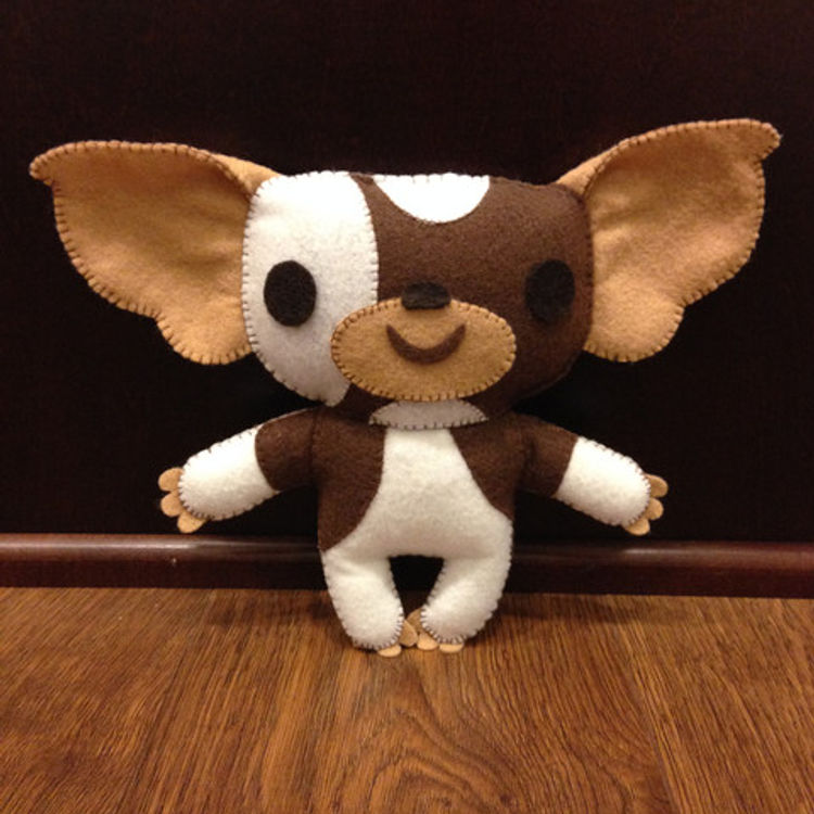 Gizmo by Philip Tseng