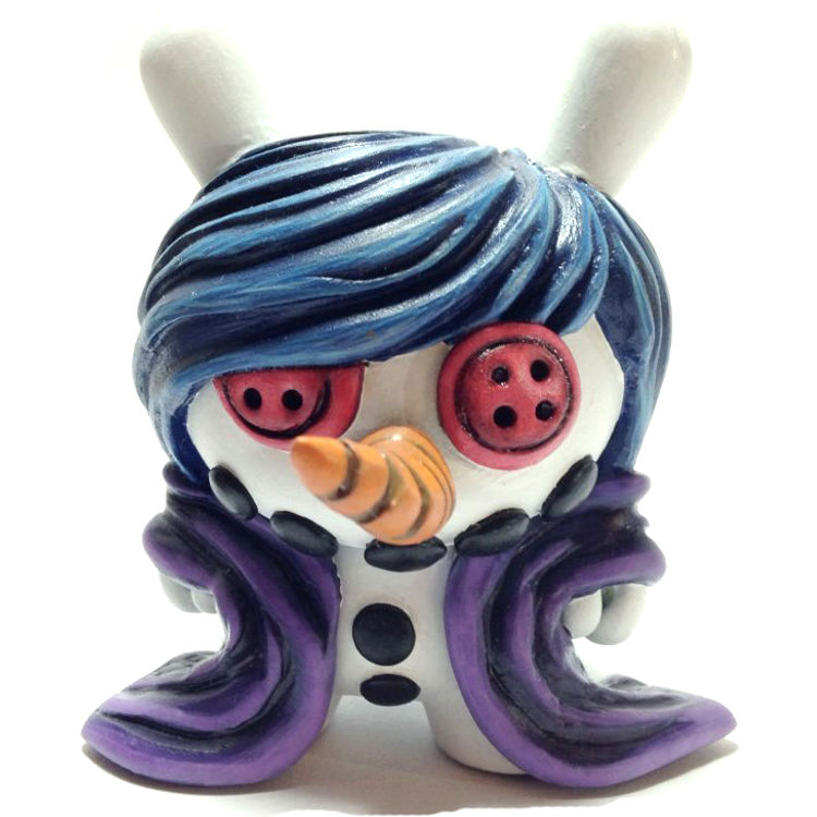 Snowgirls - Regina by Blazon Brikhaus