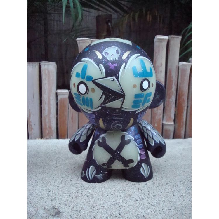 Dark Night Owl (GID) by Peekaboo Monster