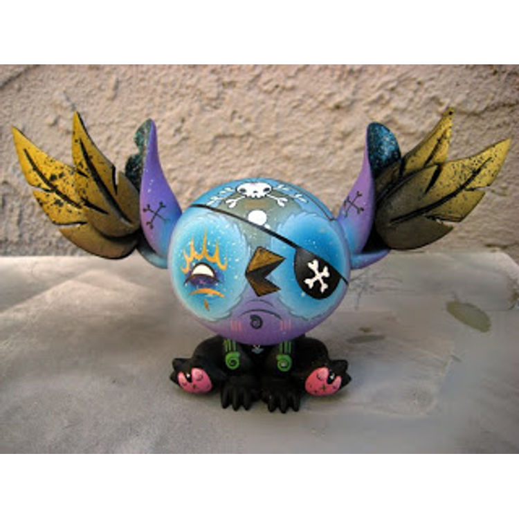 Featherbat Custom by Peekaboo Monster