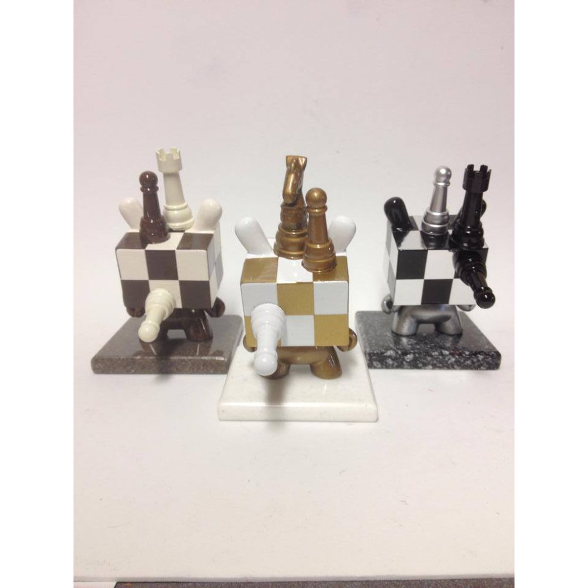 Chess Head: Onxy/ Platinum Edition