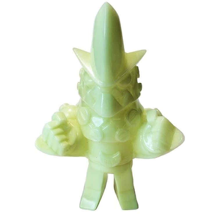 Dark Robots - Skull Strike Unpainted GID by Touma