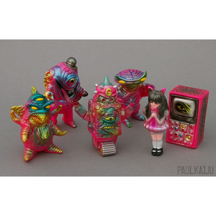 Gobocon - pink painted set by Paul Kaiju
