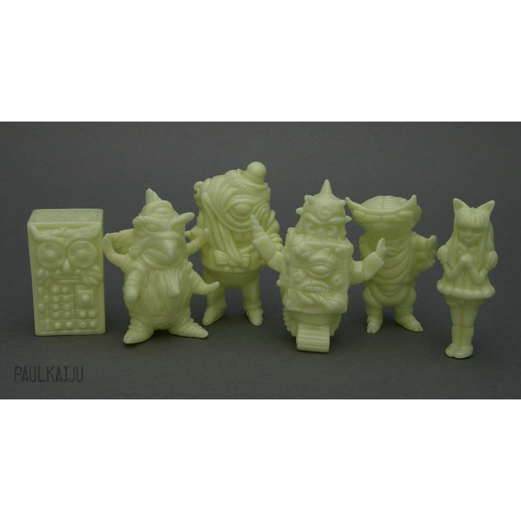 Gobocon - blank glow set by Paul Kaiju