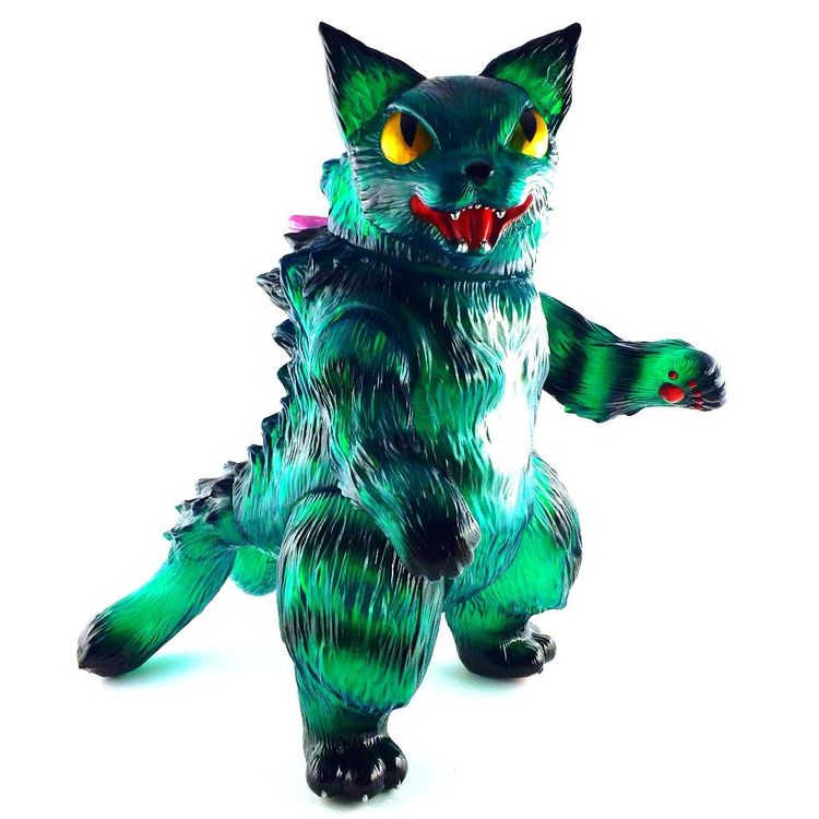 Clear Green Lucky Bag King Negora by Mark Nagata