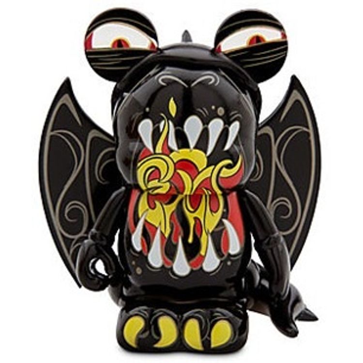 Dragon by Quincy Sutton