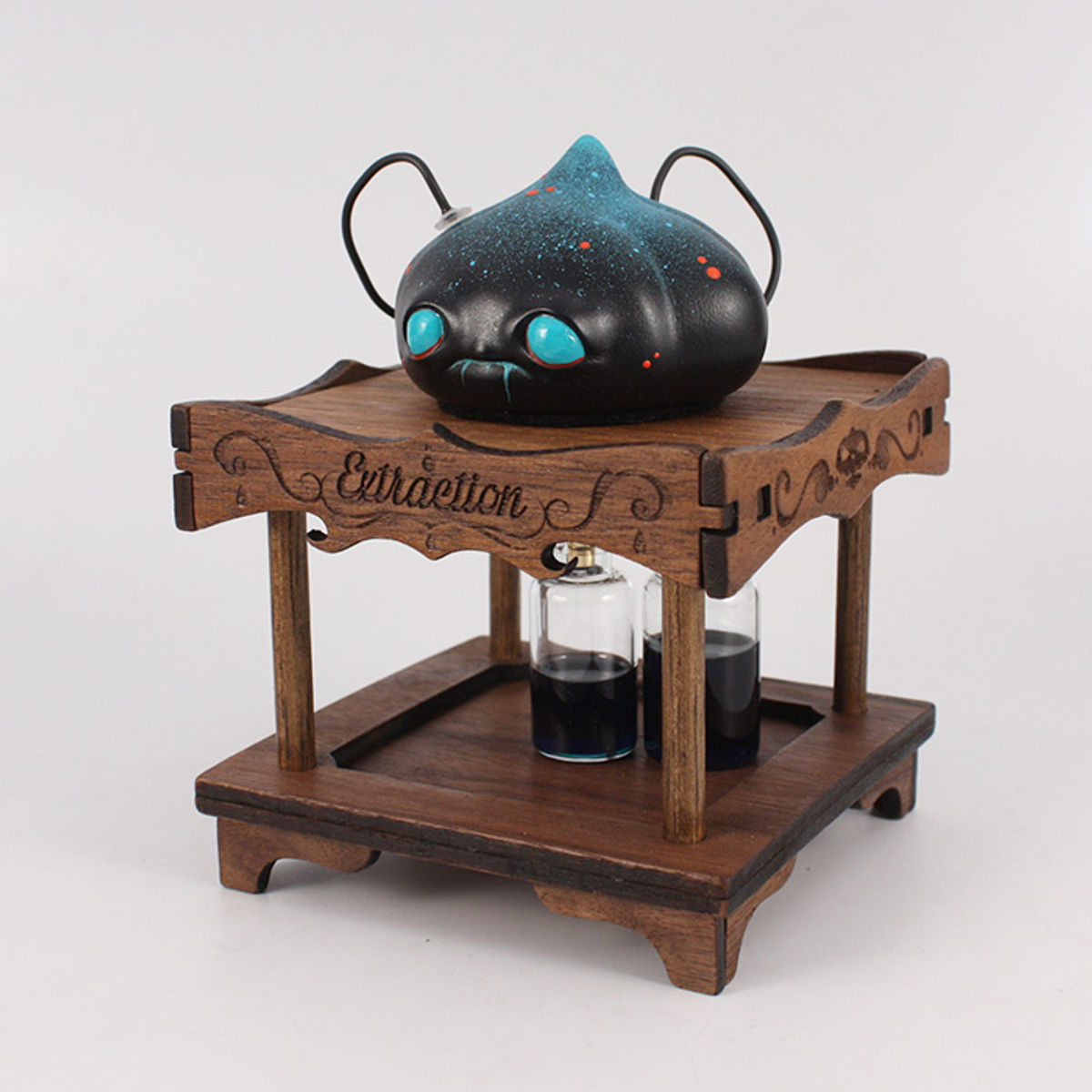 Extraction Station (Dark Blue / Teal)