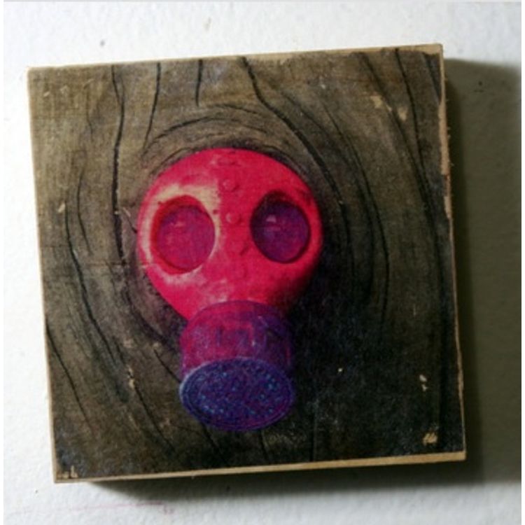 Pink Gasmask by DrilOne