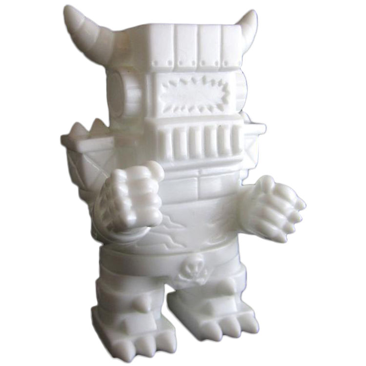 Pocket F.U. Robot - Unpainted White by Lucky Nakazawa