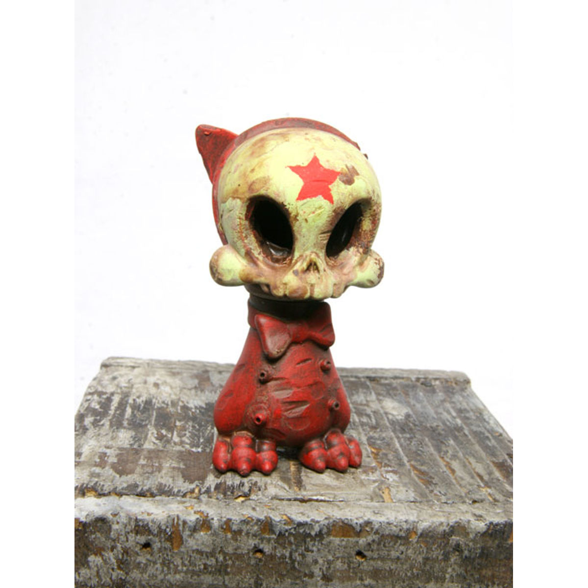 Lime Faced Red Kuma
