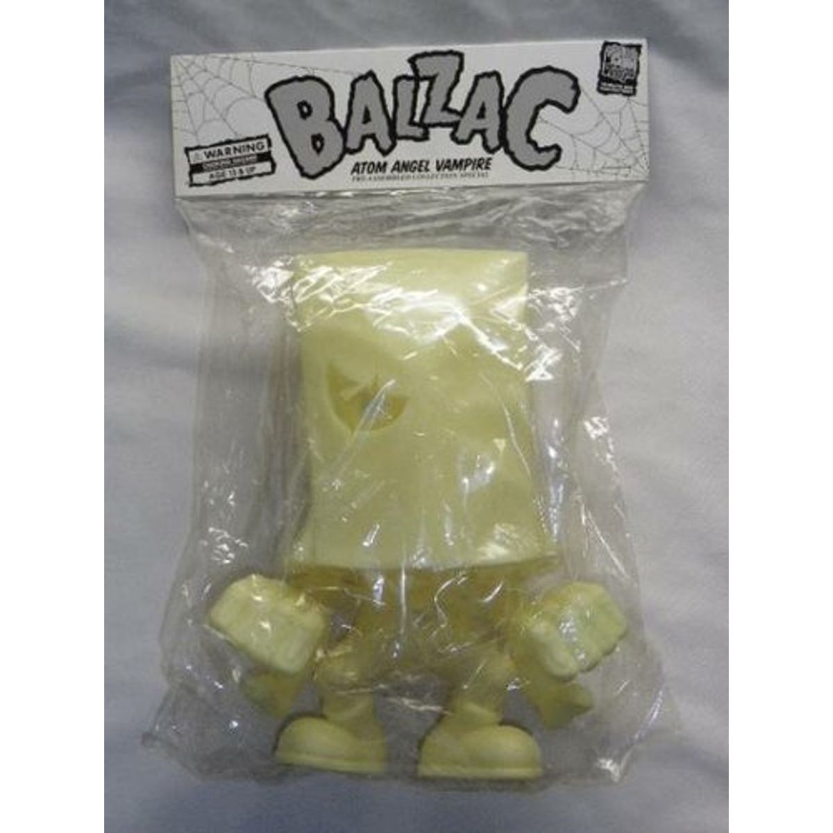 Balzac Atom Angel Vampire - GID