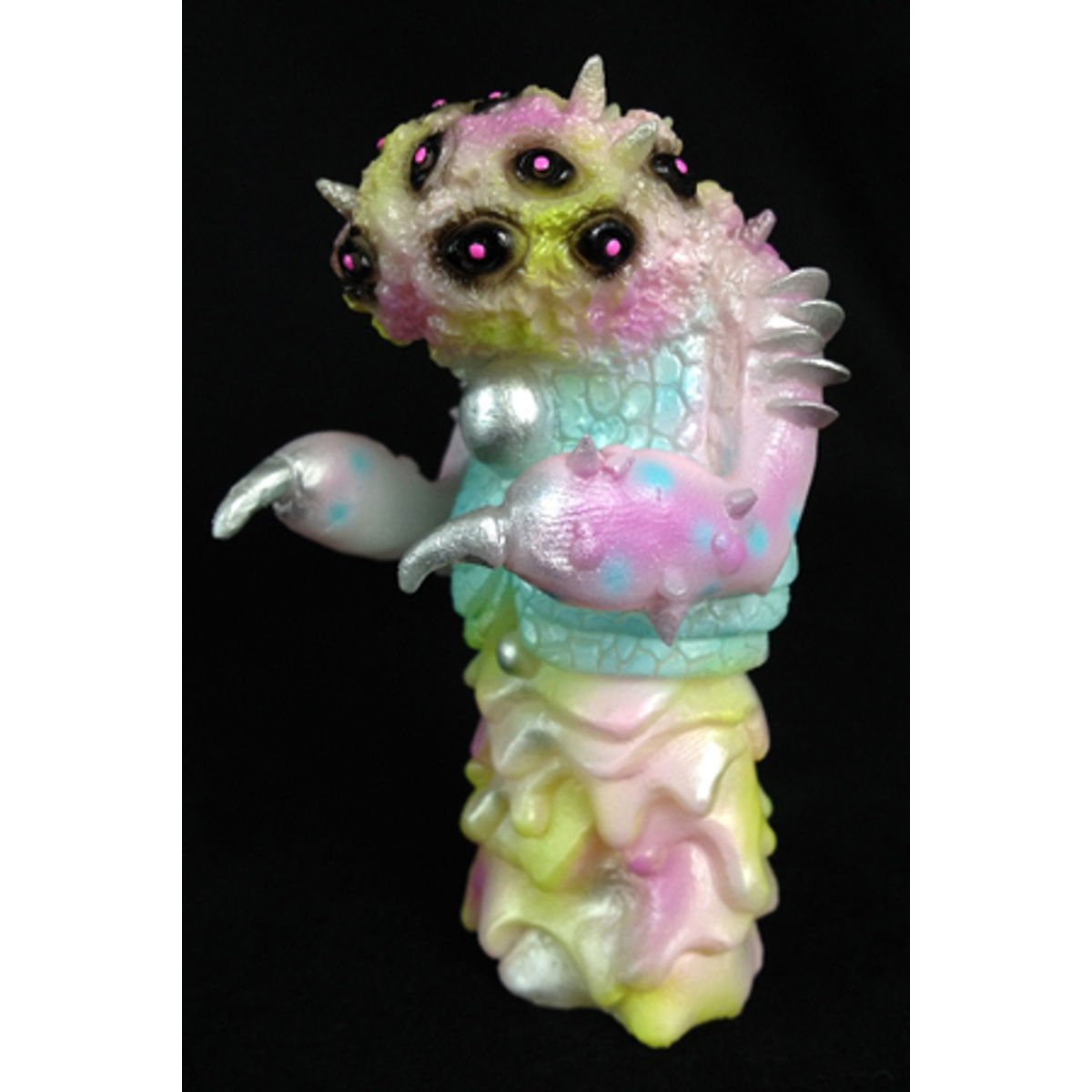 Kaiju Oculis - Diadem
