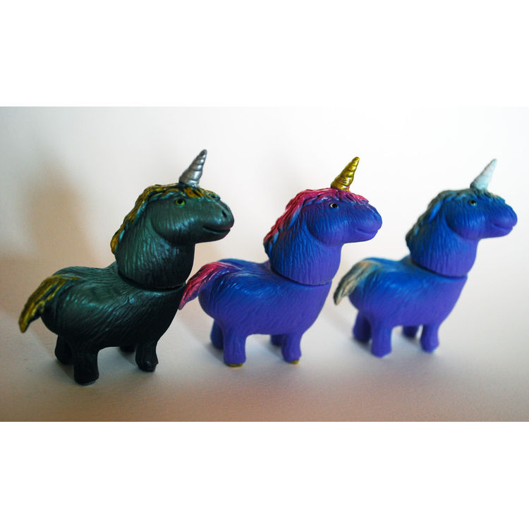My Shaggy Little Unicorn - Design Festa 39 Herd by Rampage Toys (Jon Malmstedt)