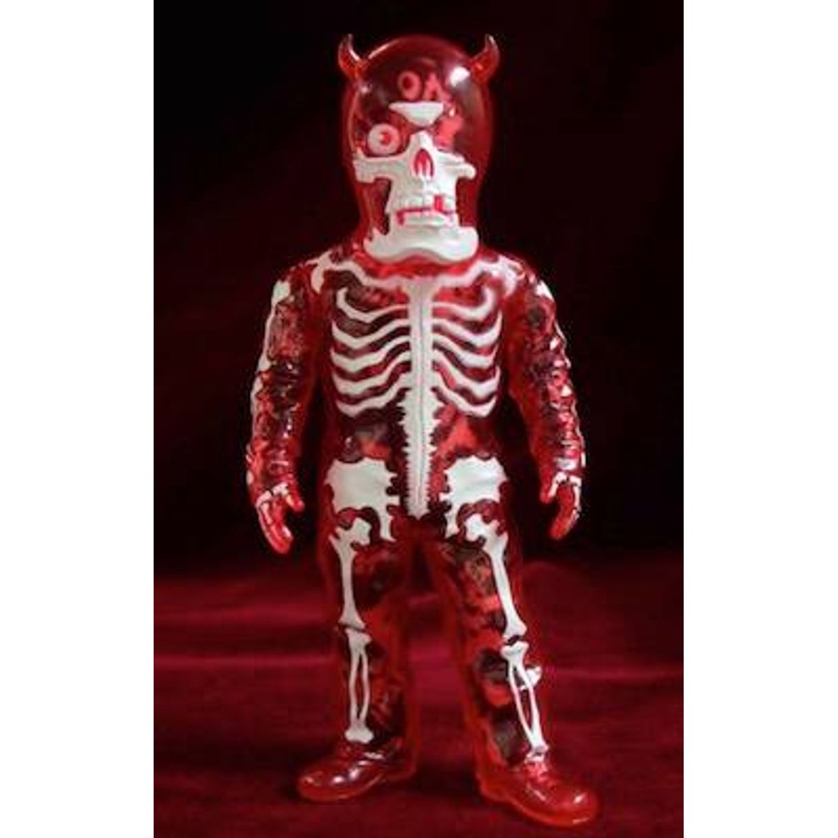 FCi amoeba skullman (pink vinyl) SWW