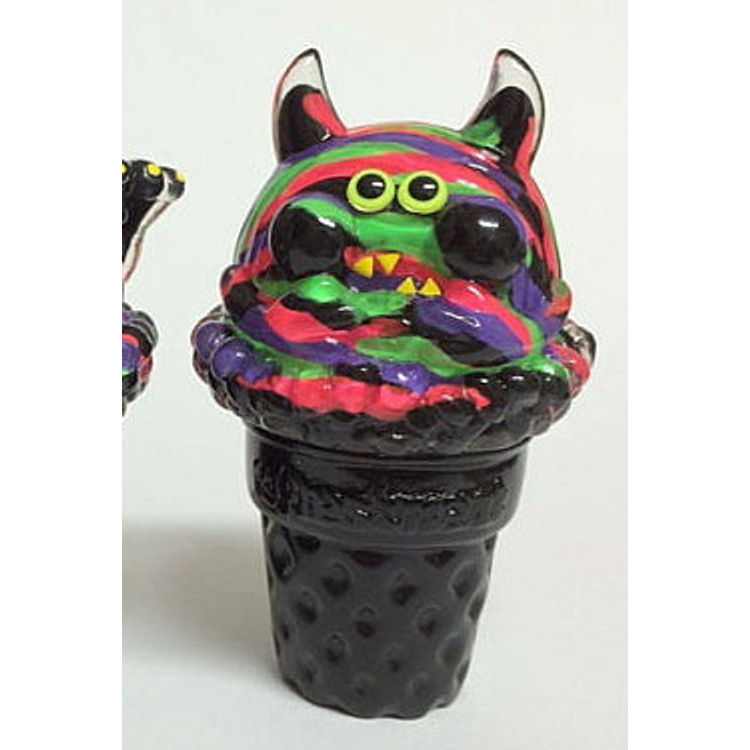 Ice Cream Monster - Two-eye WAO/Neon Color Corn Version by Aya Takeuchi