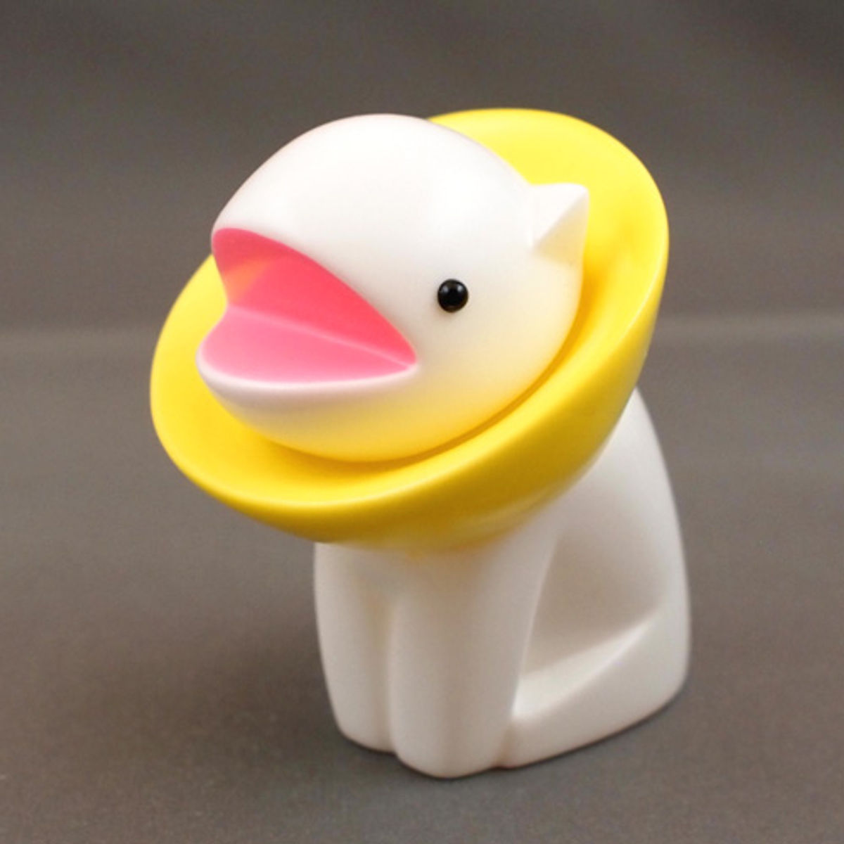 Parabola - white & yellow Elizabethan Collar